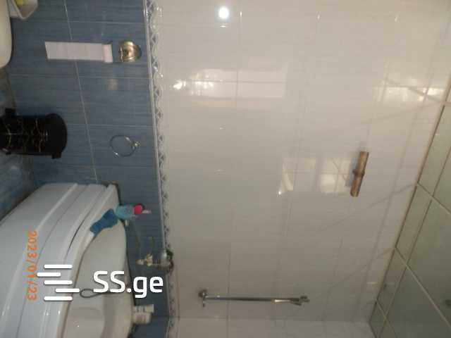 6 Room Private House For Sale view 9