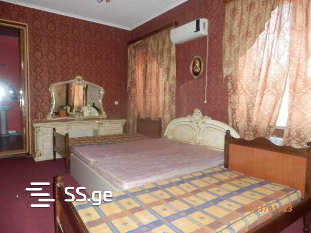 6 Room Private House For Sale view 12