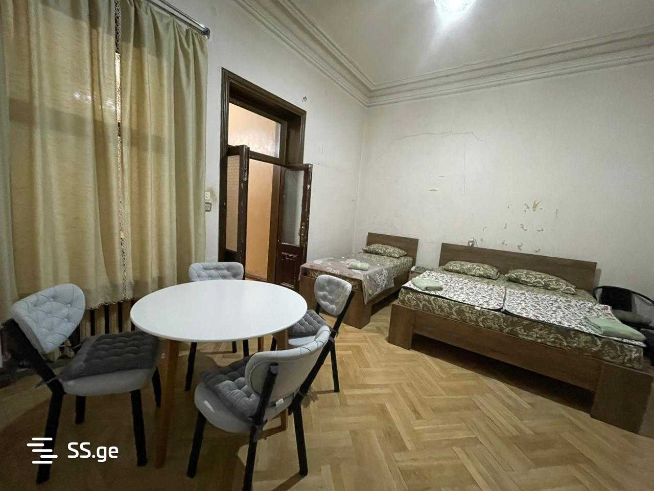 5 Room Private House Daily Rent. Kutaisi view 4