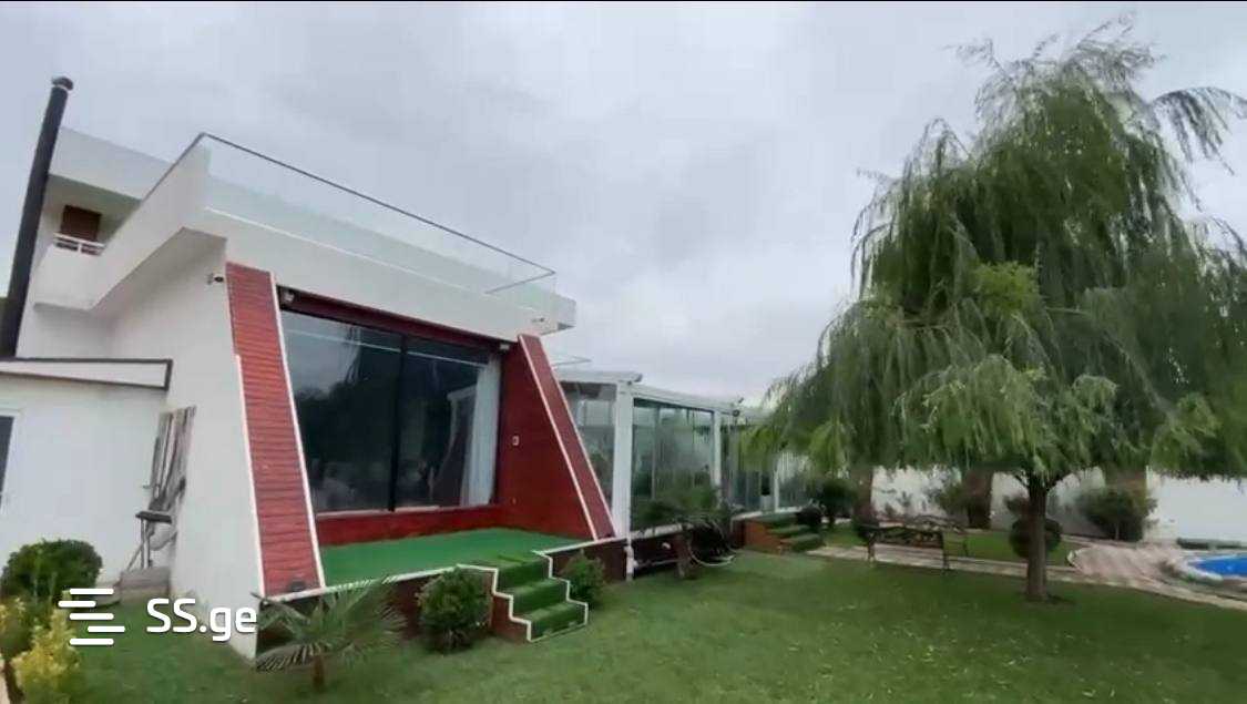 6 Room Summer Cottage For Sale view 1
