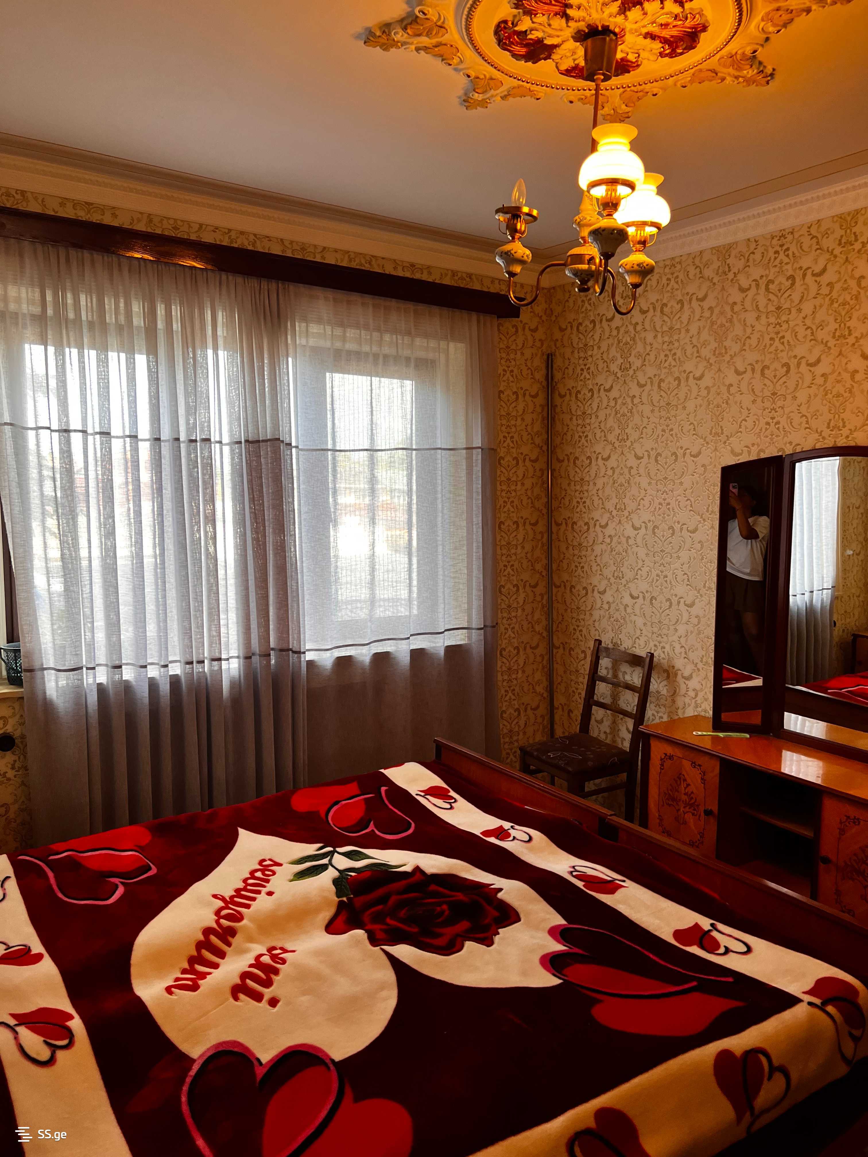 3 Room Flat For Rent. Poti view 1