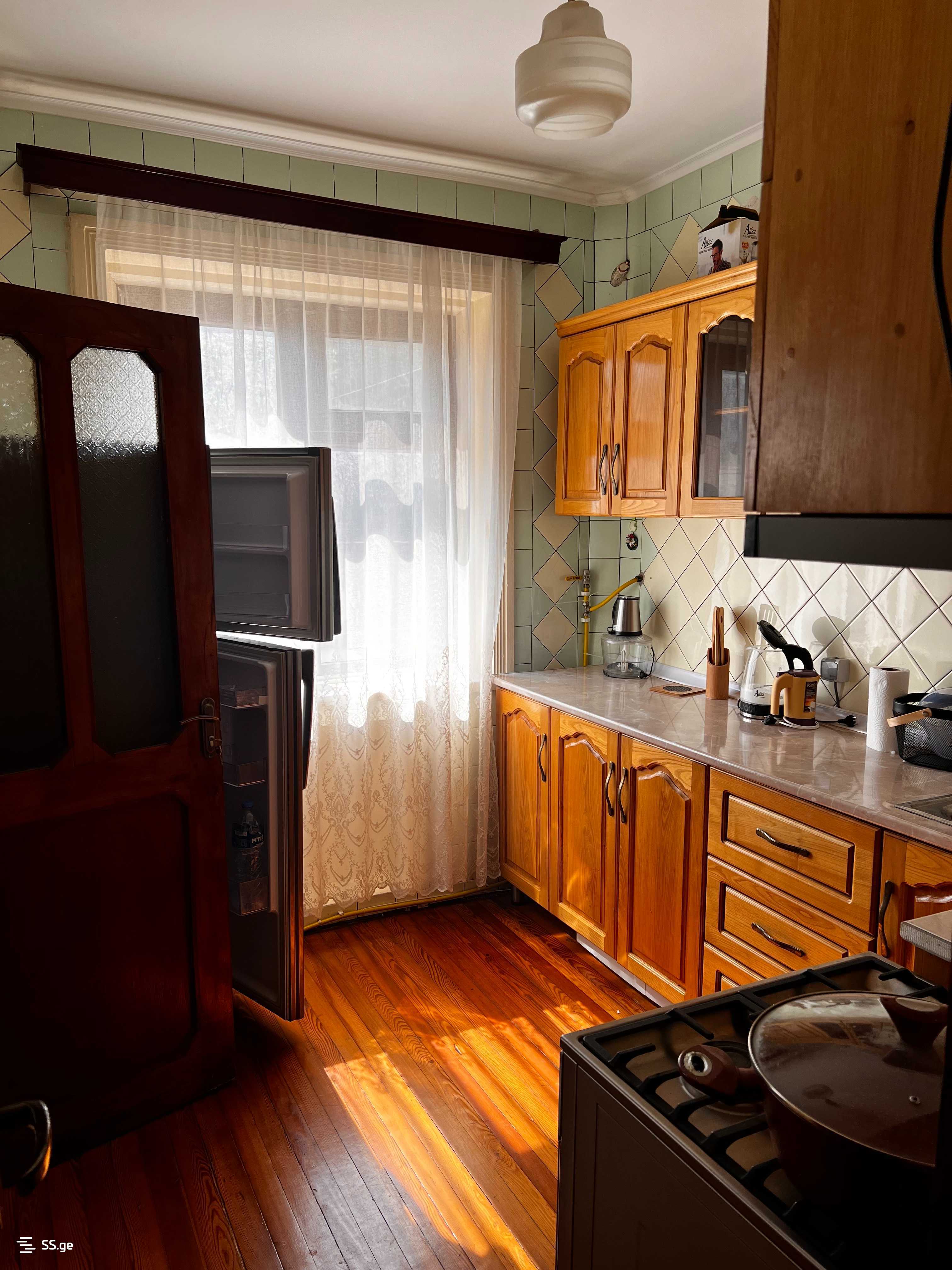 3 Room Flat For Rent. Poti view 9