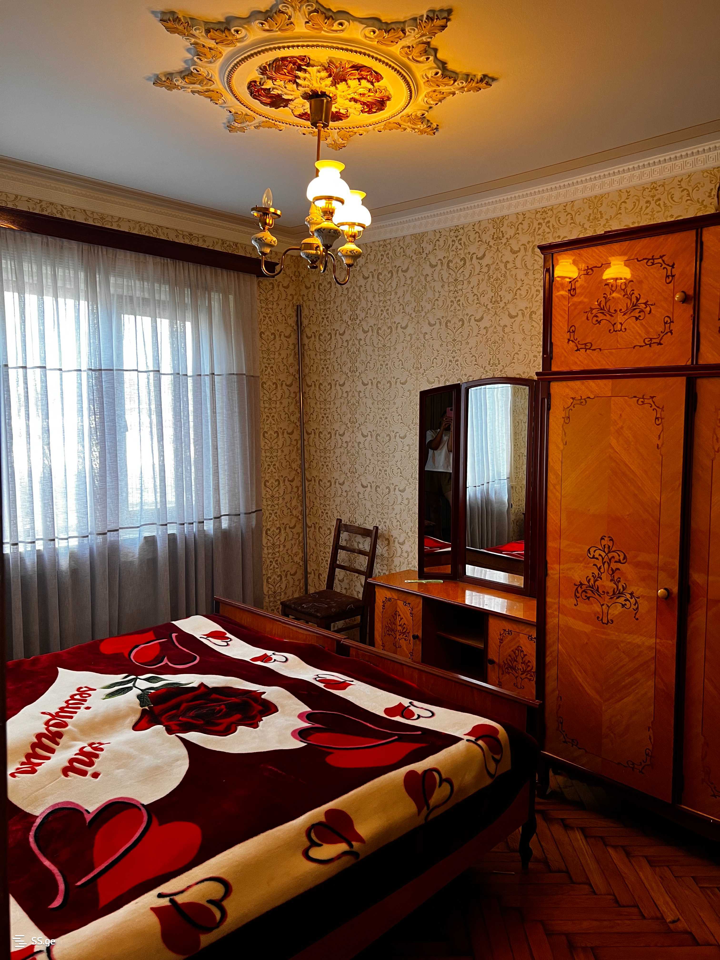 3 Room Flat For Rent. Poti view 3