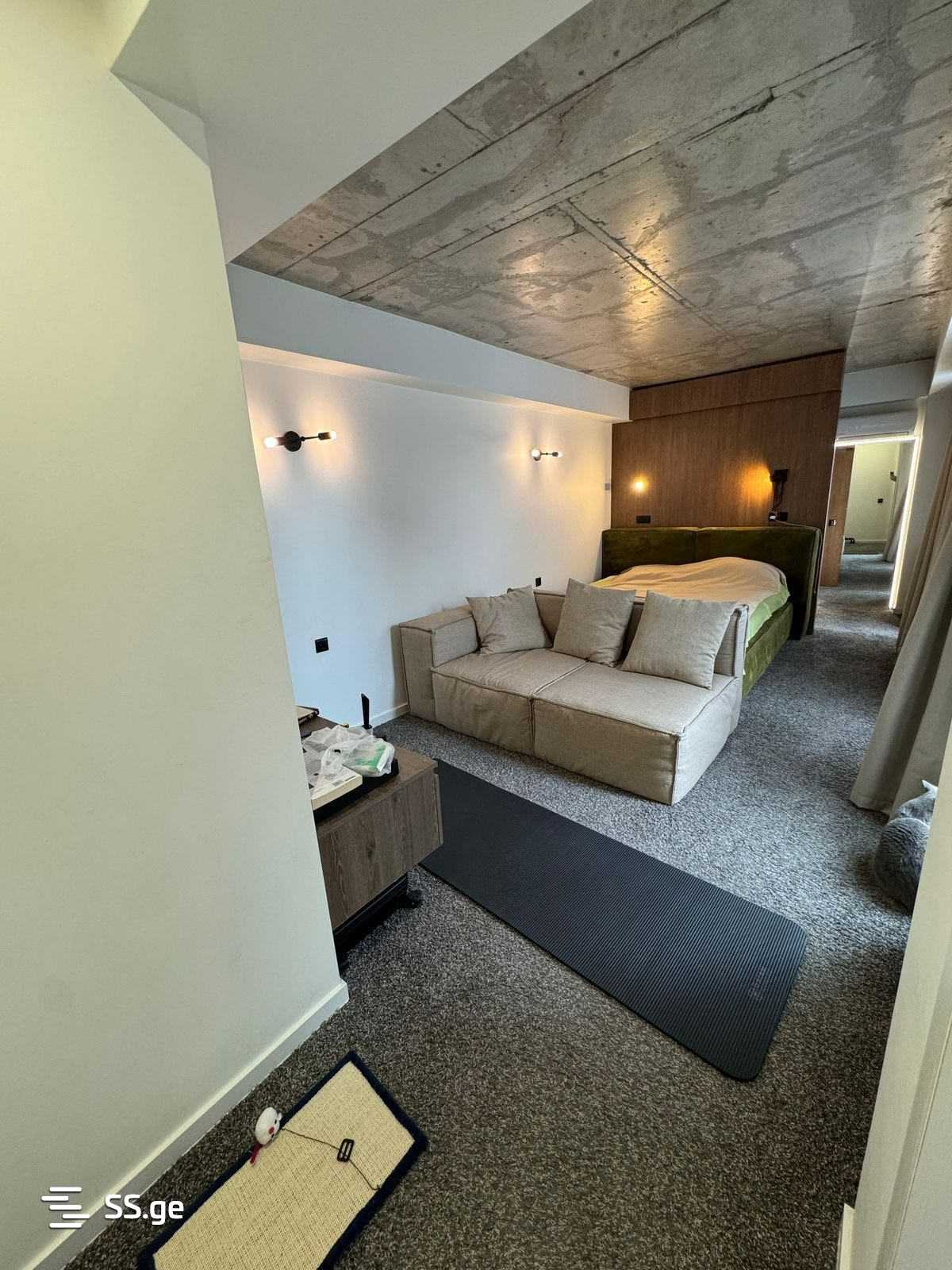 7 Room Private House For Sale view 6