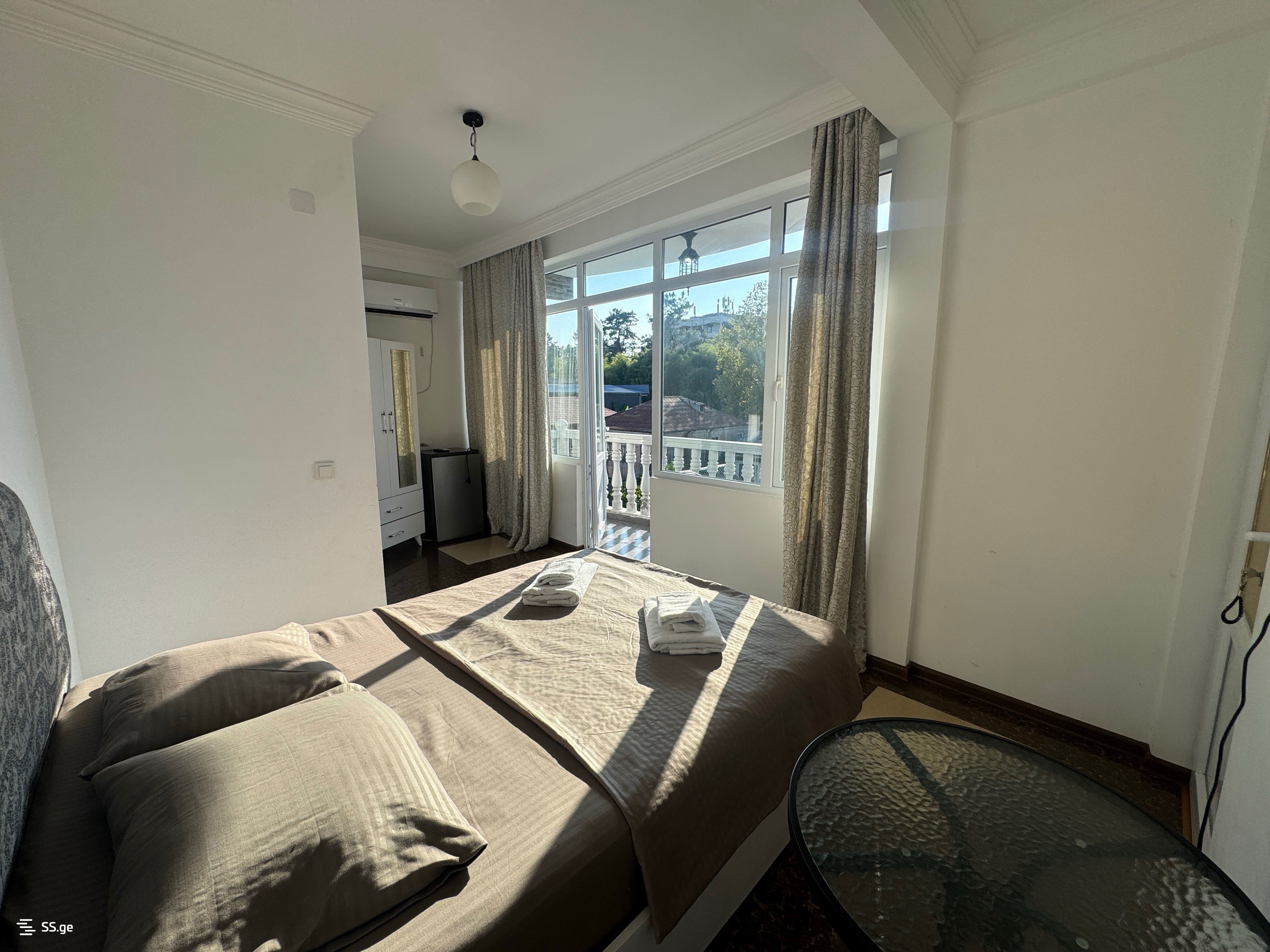 3 Room Private House Daily Rent. Batumi view 1