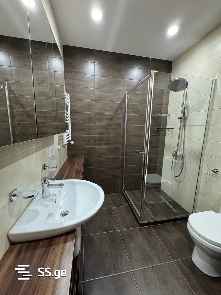 4 room Flat For Sale. Saburtalo - Widok 2