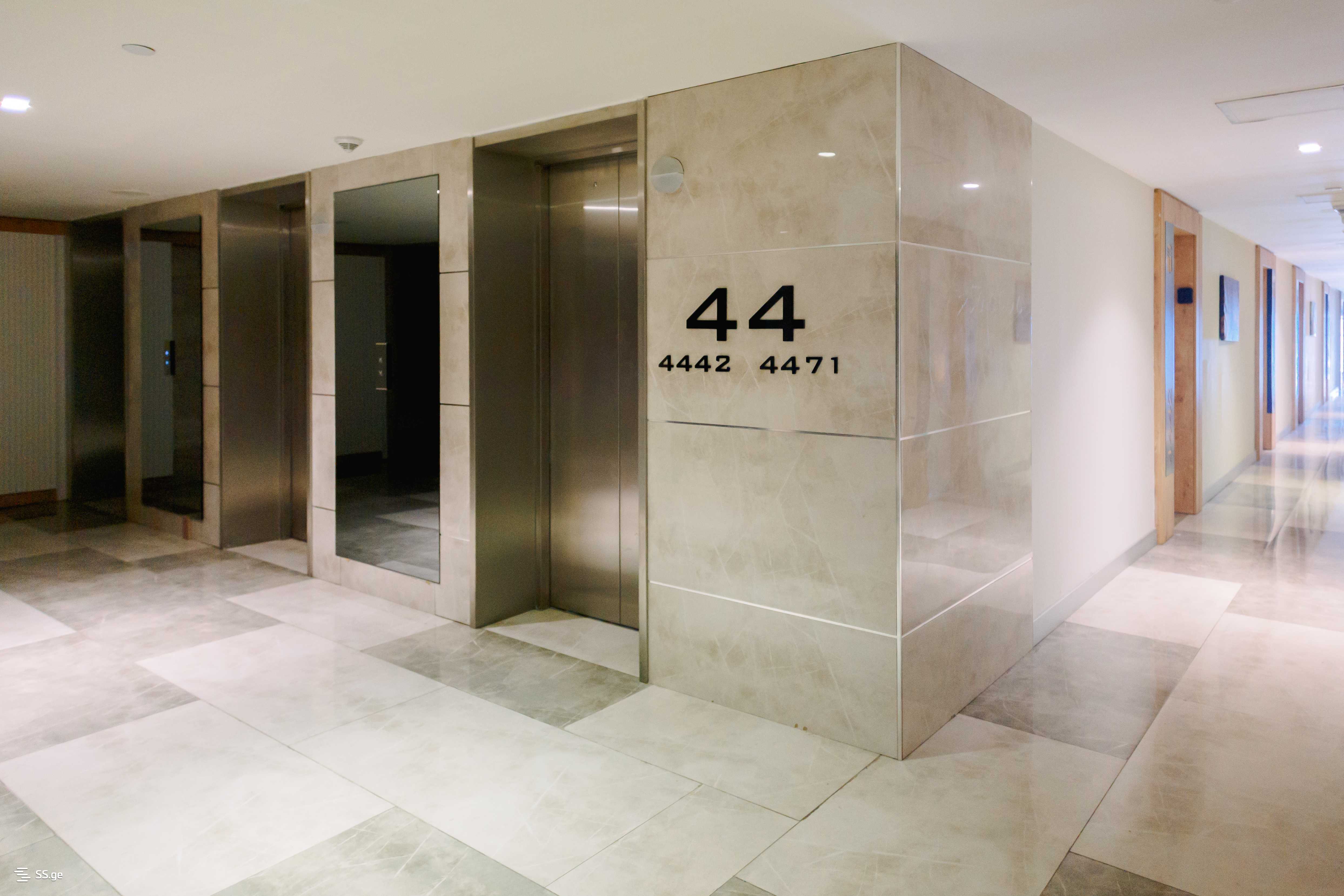 1 Room Flat Daily Rent. Batumi view 11