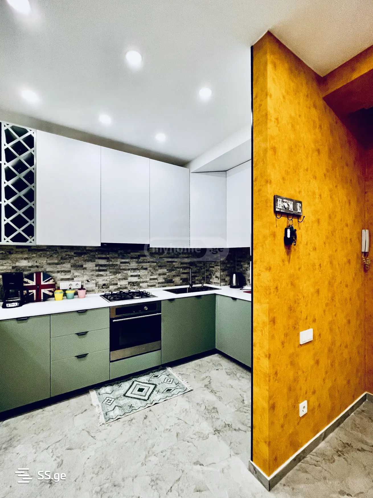 3 Room Flat Daily Rent. Vake view 3