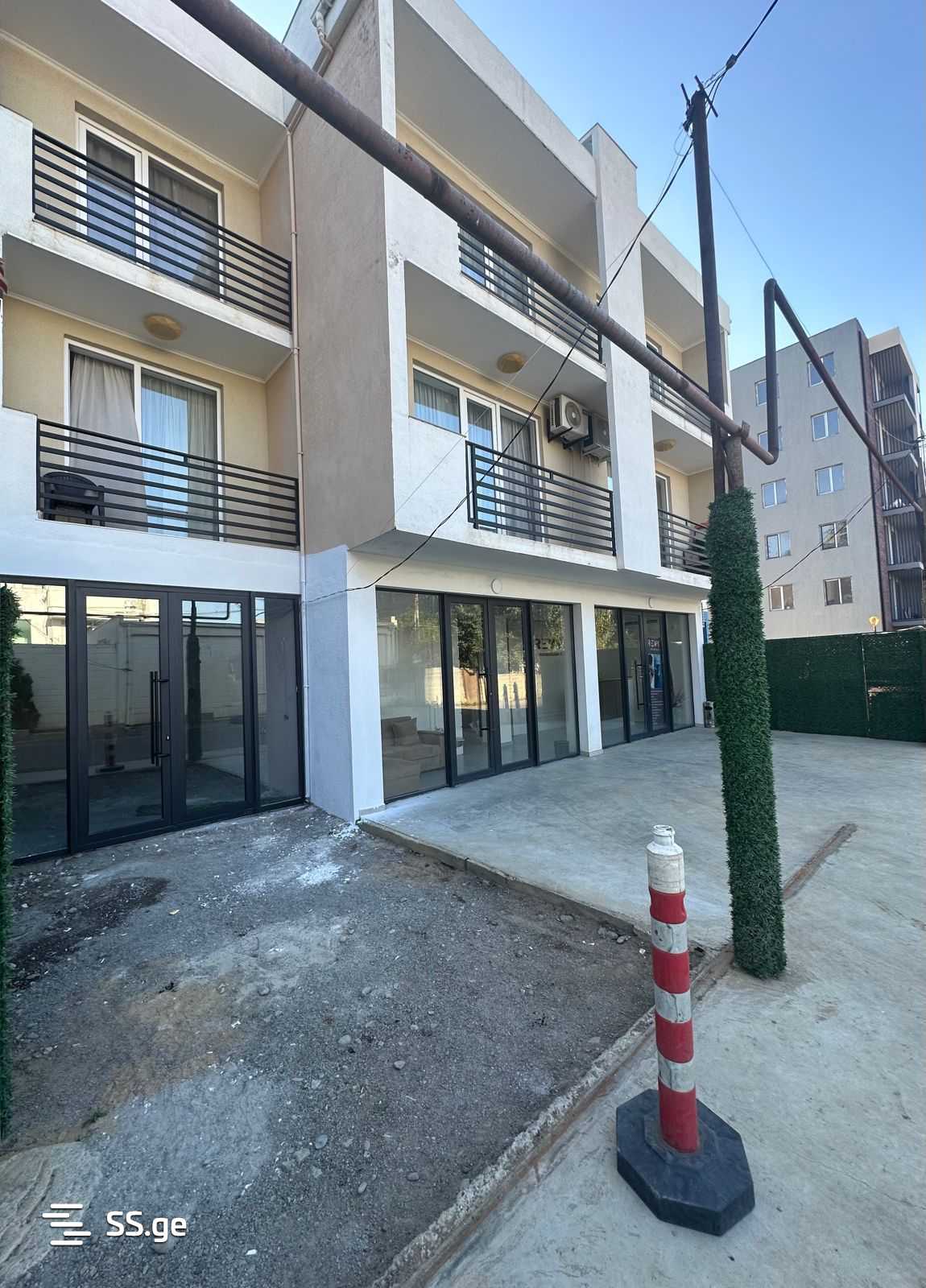Commercial Space For Rent. Didi Digomi, 1 of 4