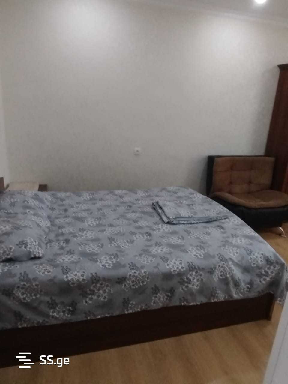 1 Room Flat Daily Rent. Gori view 1