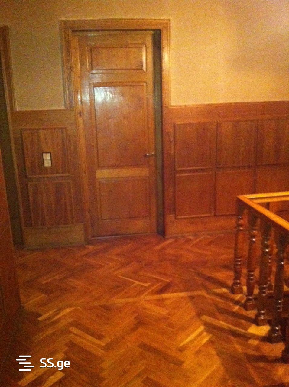 10 Room Private House For Sale view 7
