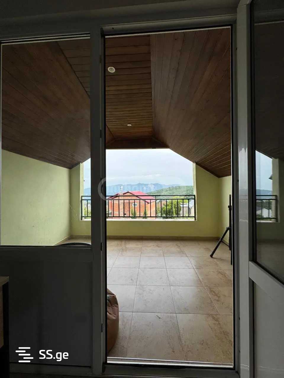 9 Room Private House For Sale view 8