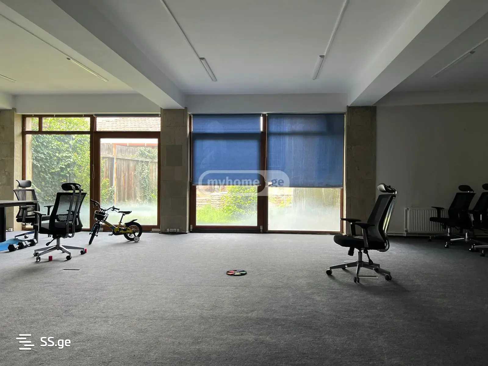 10 Room Private House For Rent. Vake view 9