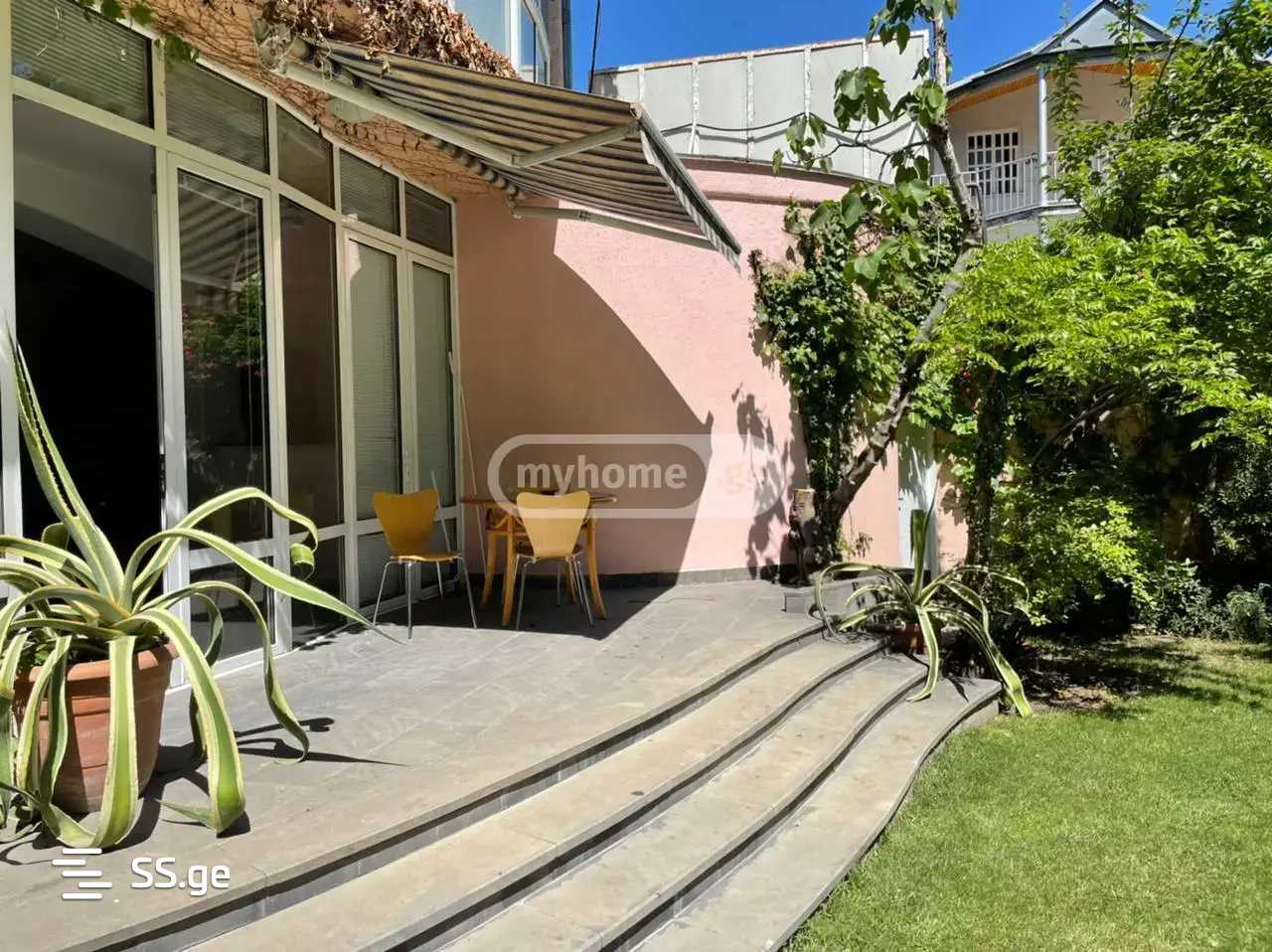8 Room Private House For Rent. Vedzisi view 10