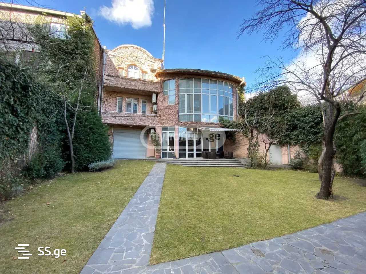 8 Room Private House For Rent. Vedzisi view 9