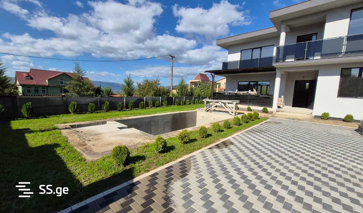 5 Room Private House For Sale, 2 of 4