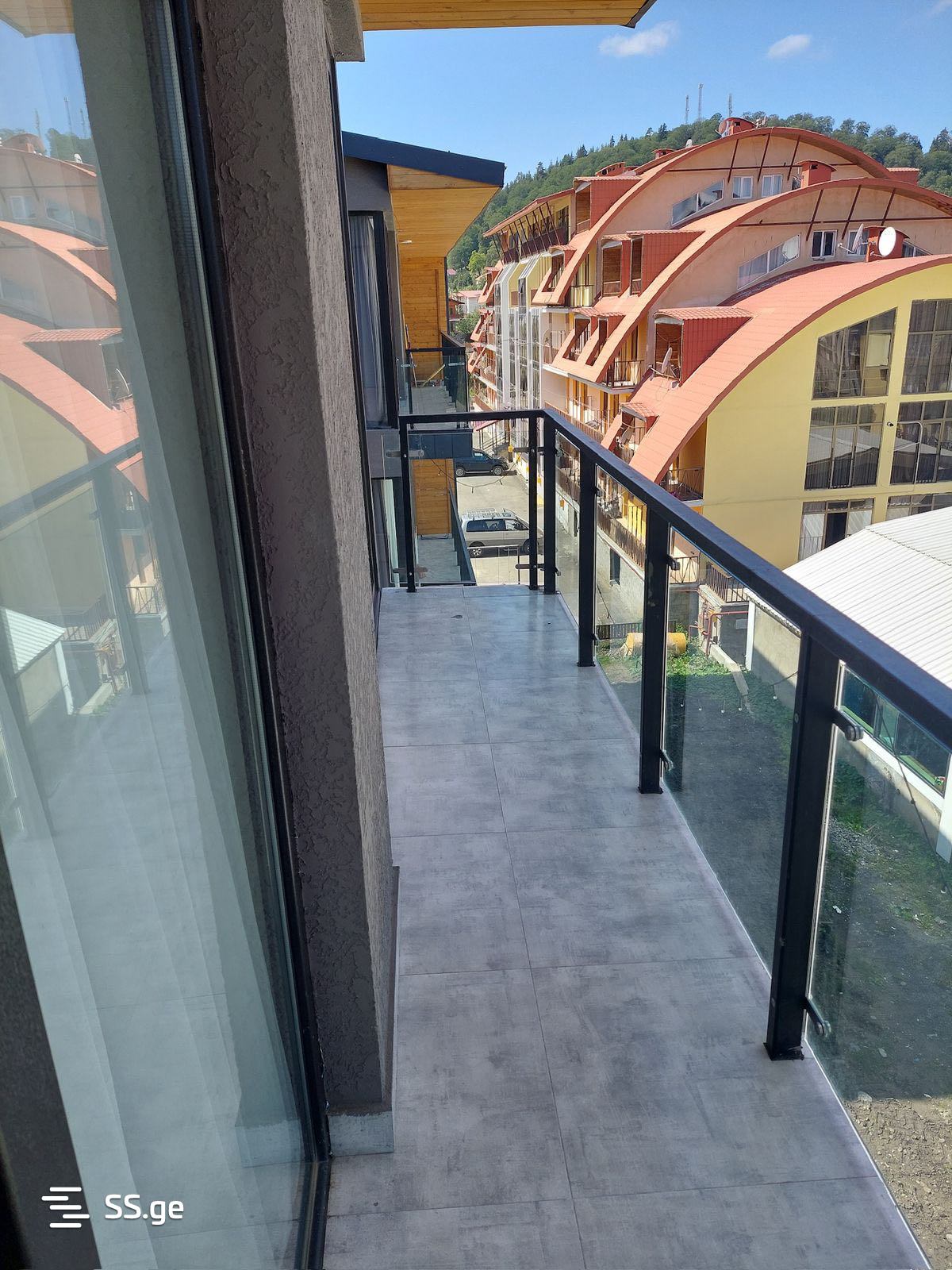 3 Room Flat For Sale view 2