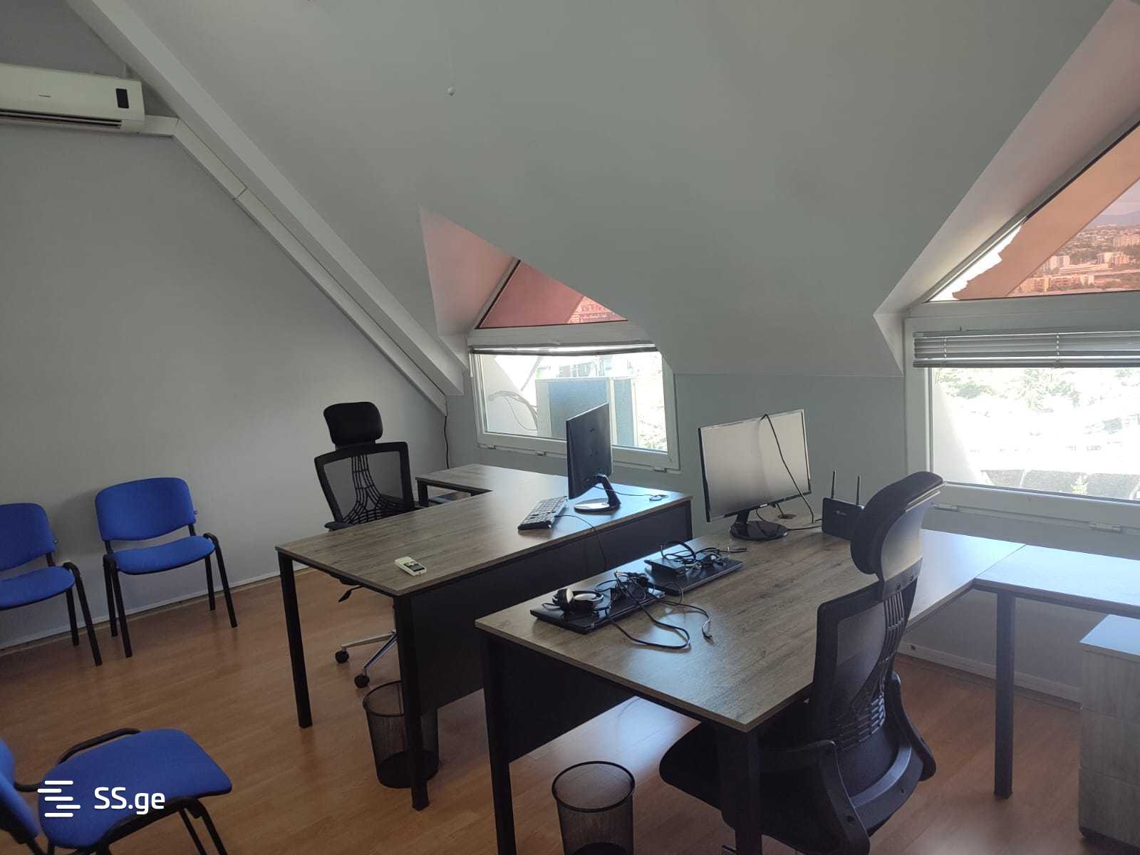 Office For Rent. Vera, 1 of 6