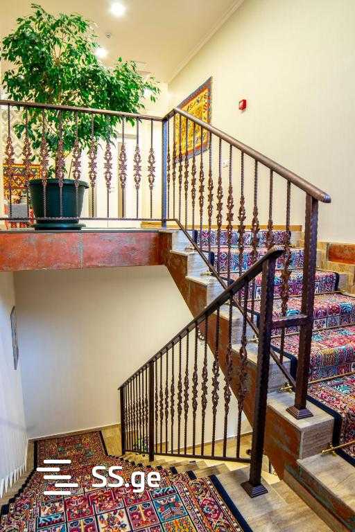 9 Room Hotel For Rent. Vake, 9 of 10
