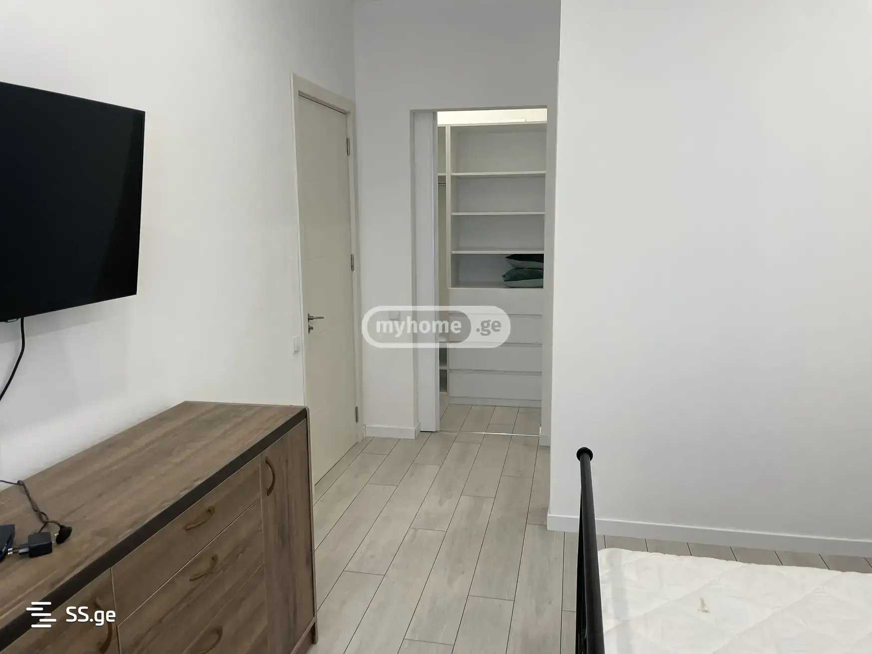 4 Room Private House For Rent. Didi Digomi view 13
