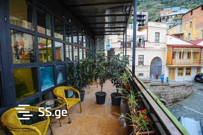 10 Room Private House For Rent. Sololaki view 3