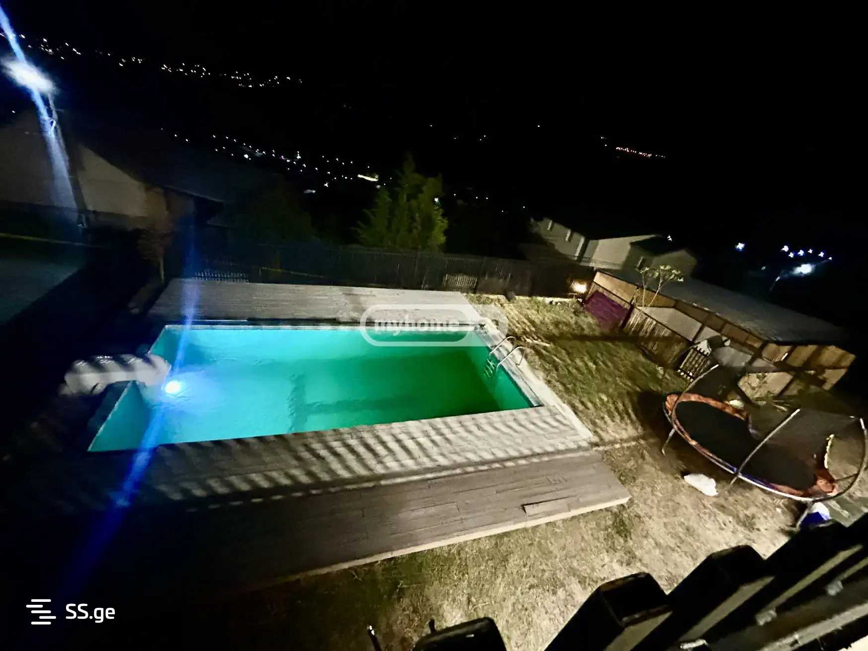8 Room Private House For Rent. Napetvrebi view 3