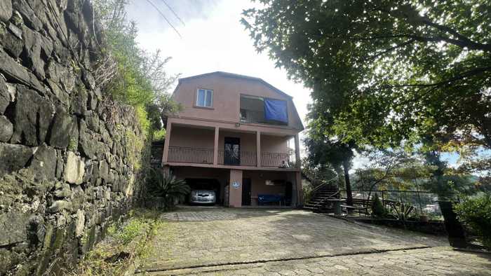 5 room Private House For Sale. Sarpi