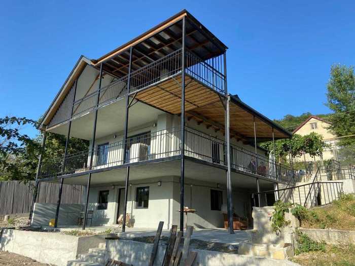 7 room Summer Cottage For Sale. Dusheti