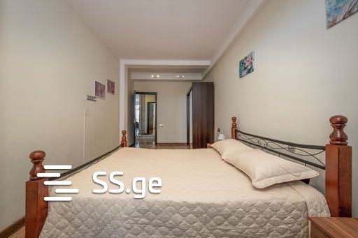 2 Room Flat Daily Rent. Vera view 6