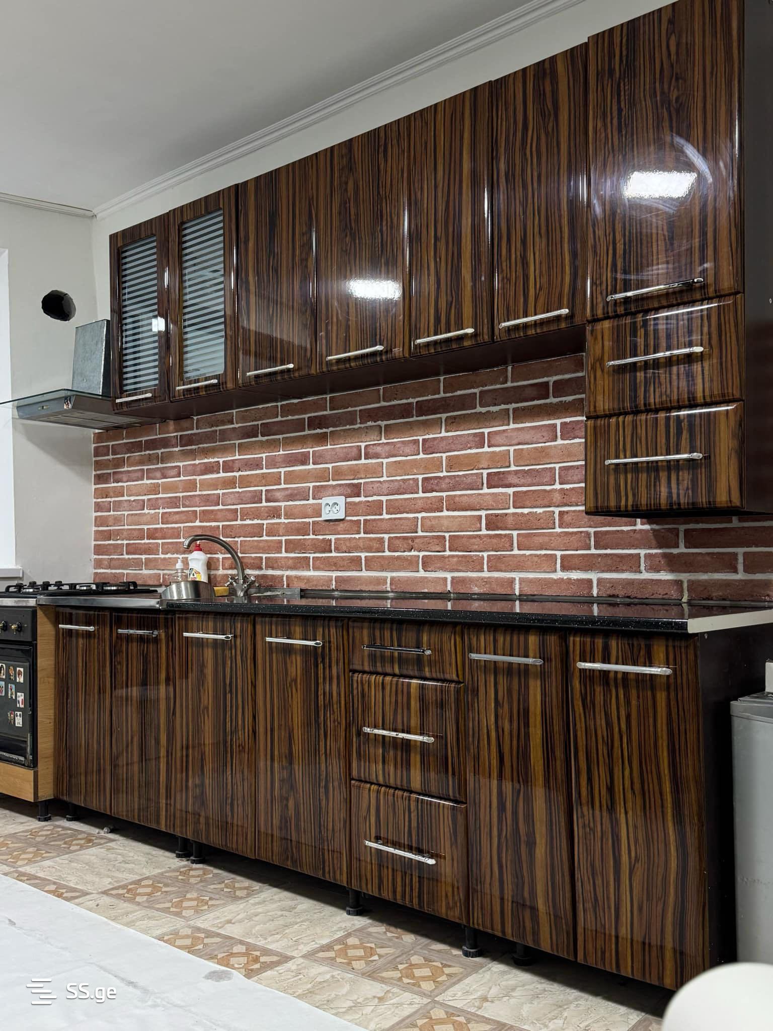 3 Room Private House For Sale view 3