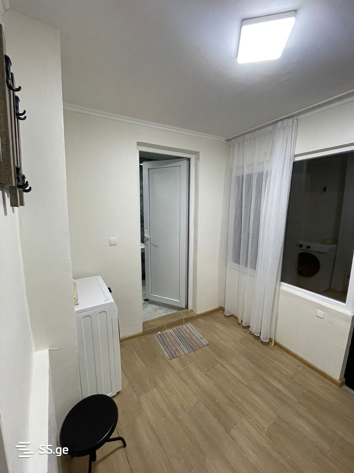 3 Room Private House For Sale view 12