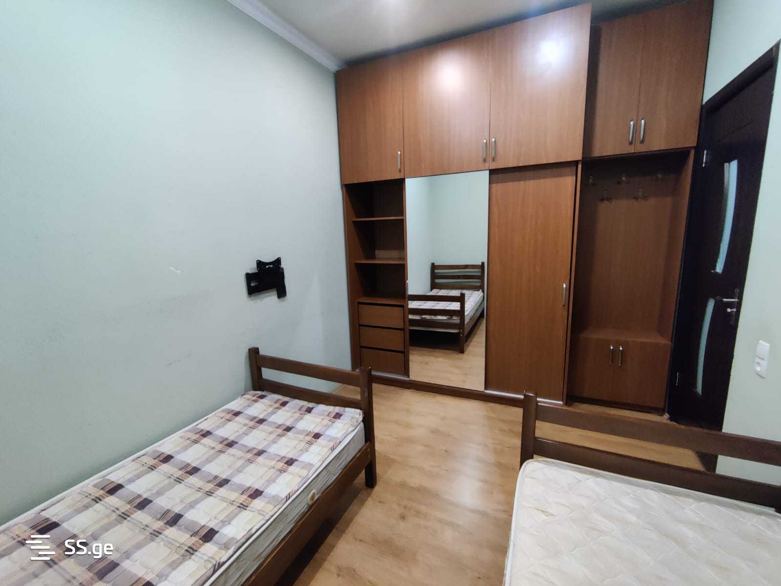 4 room Flat For Rent. Chugureti - Vista 3