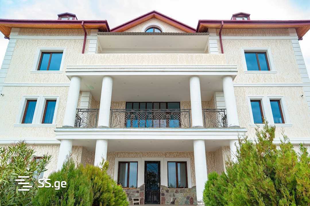 20 Room Hotel For Sale, 2 of 4