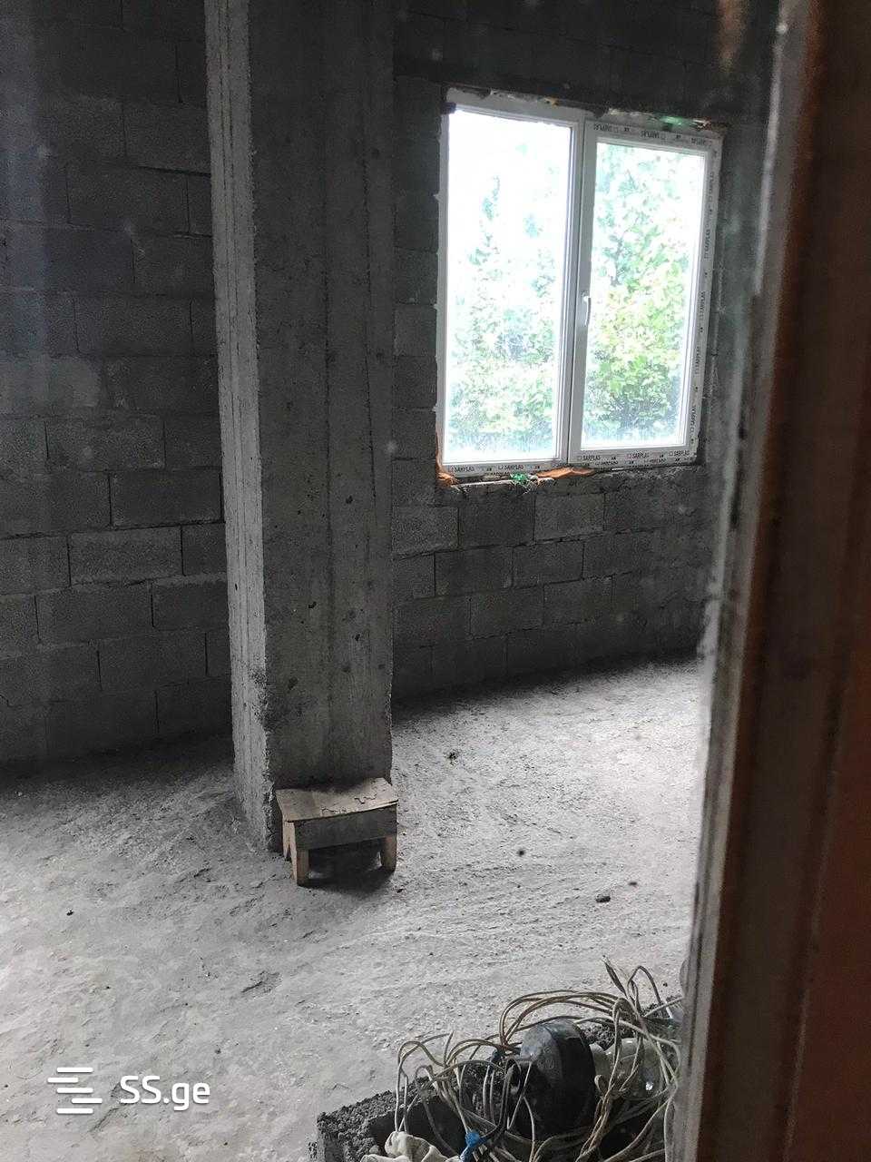4 Room Flat For Sale view 2