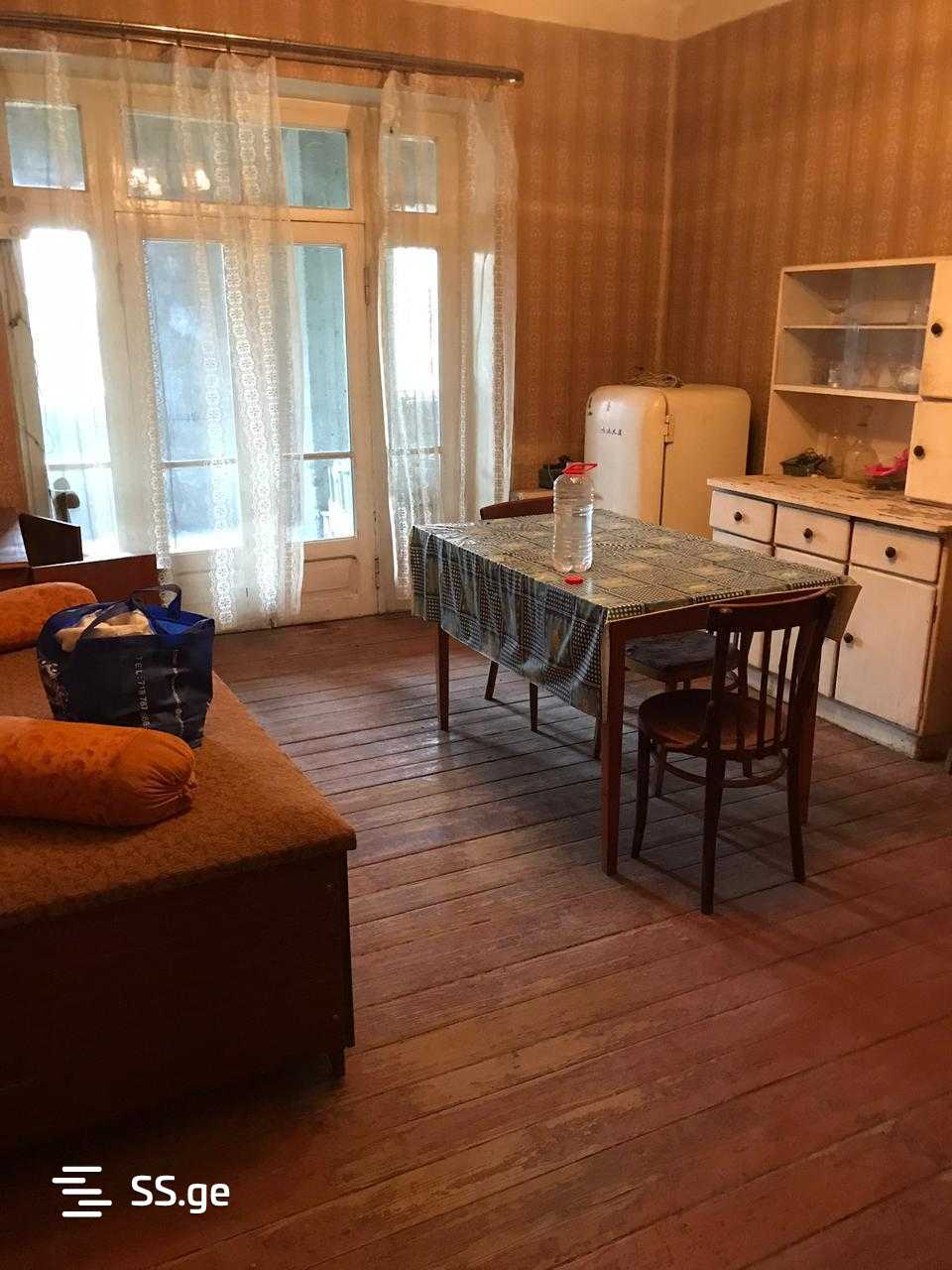 4 Room Flat For Sale view 6