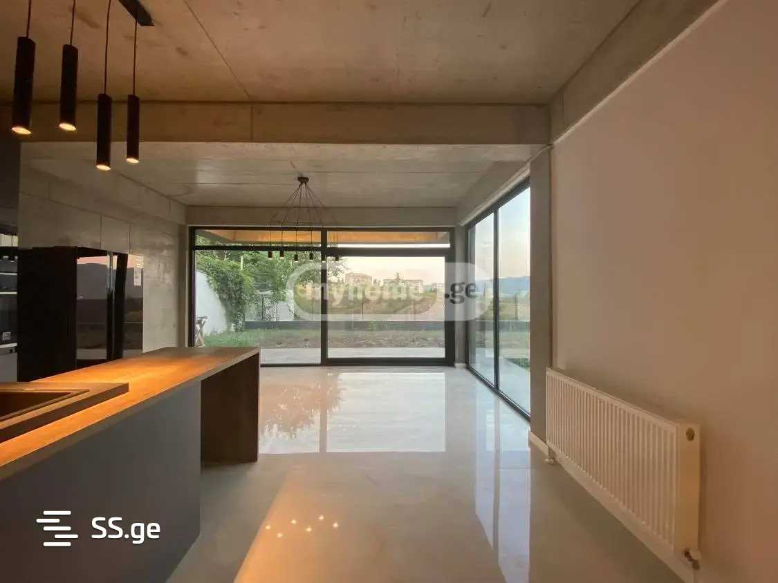 7 Room Private House For Rent. Chugureti view 5