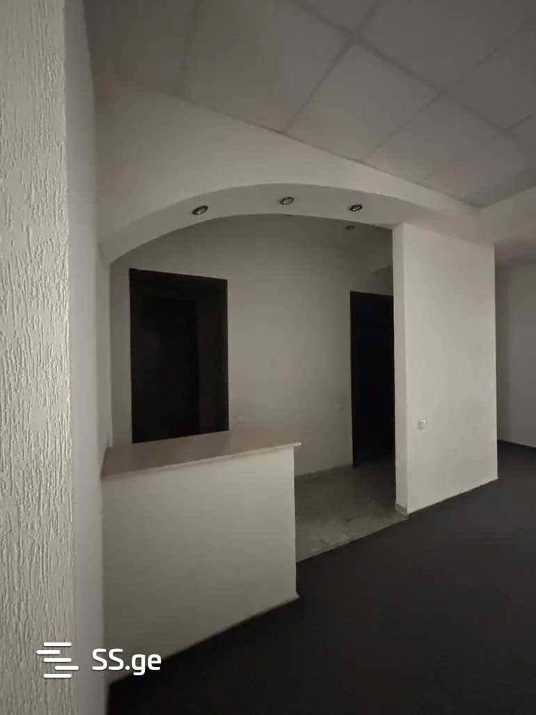 Office For Rent. Mtatsminda, 1 of 11