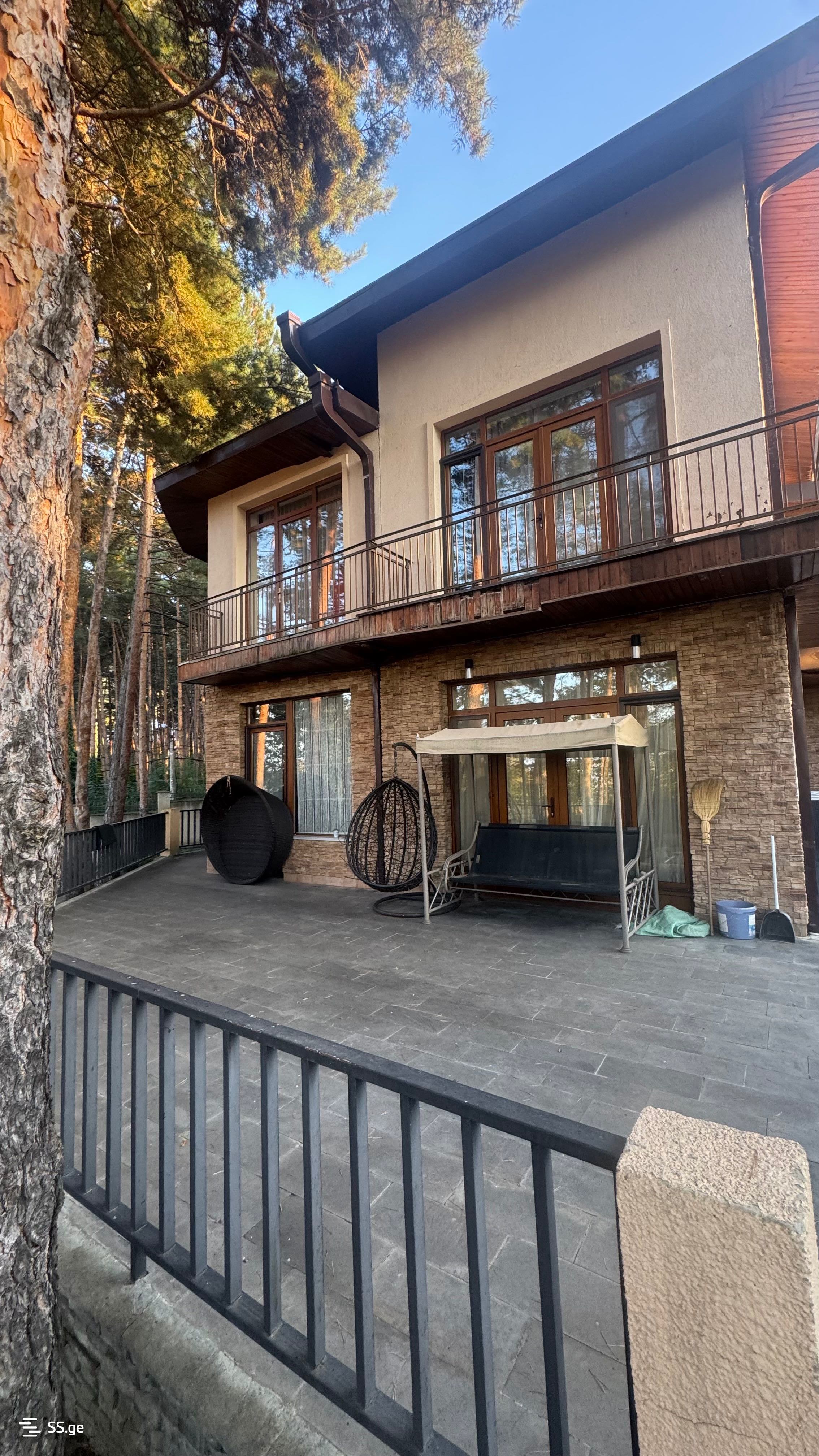 8 Room Summer Cottage For Sale view 6