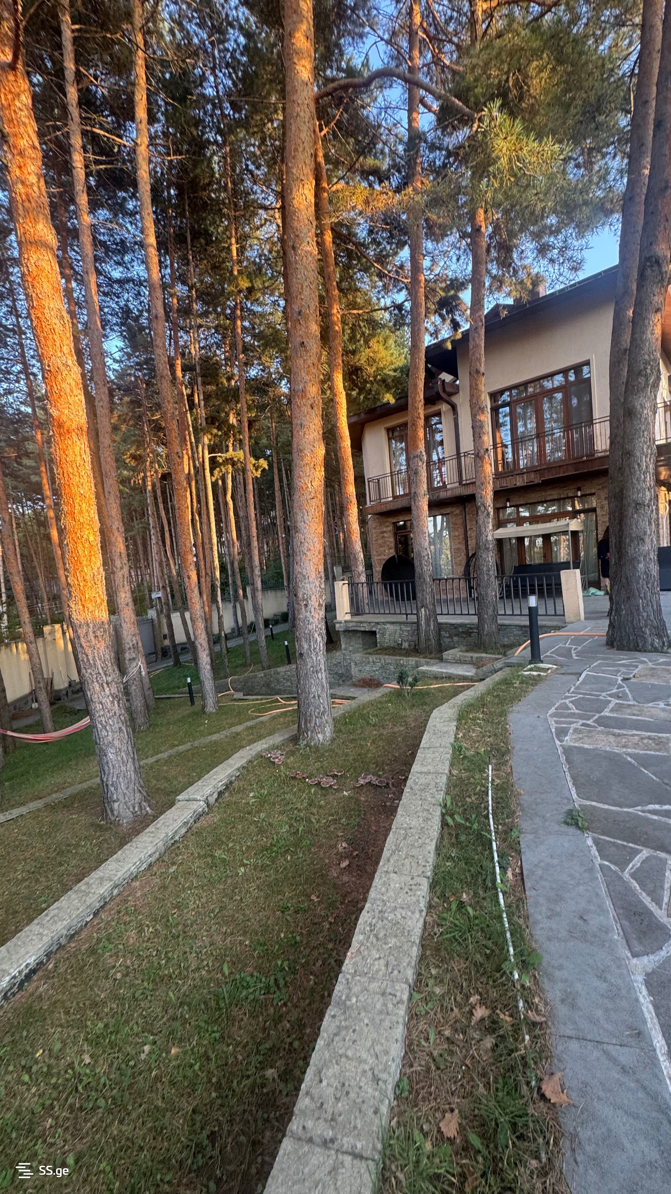 8 Room Summer Cottage For Sale view 10