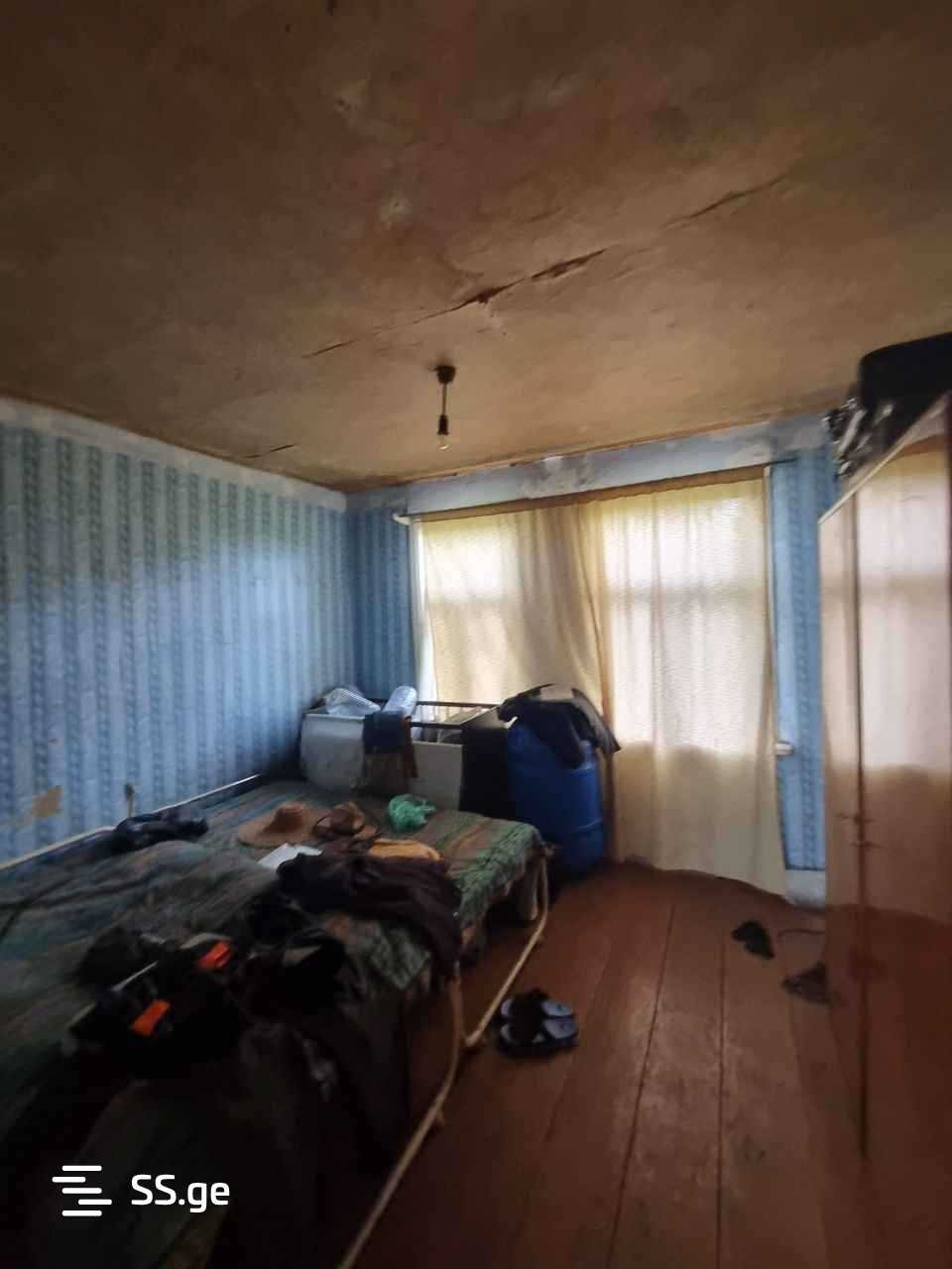 1 Room Private House For Sale view 3