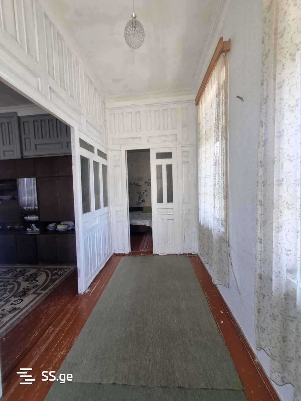 7 Room Private House For Sale view 5