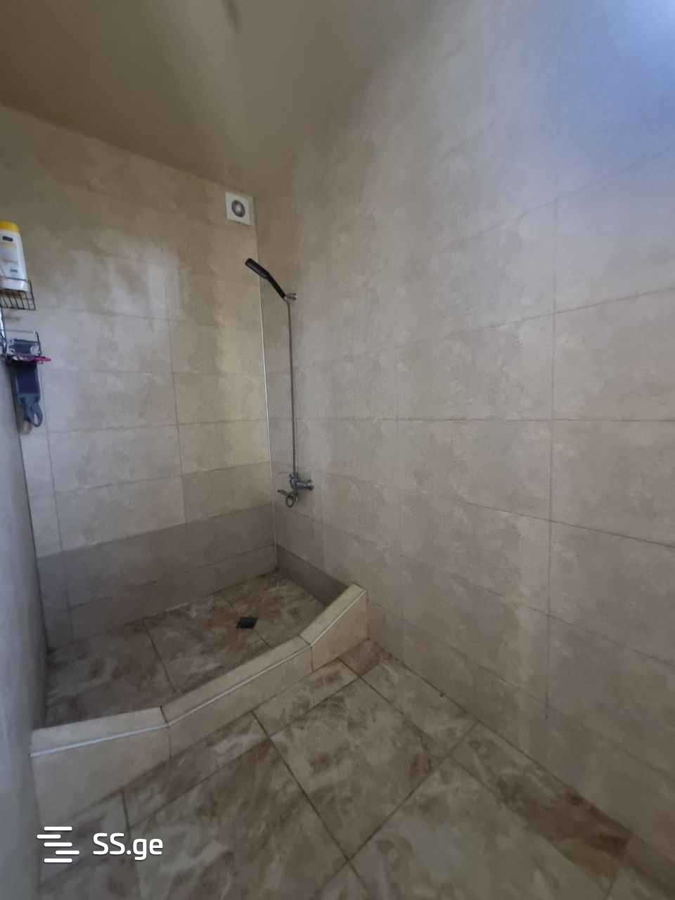 7 Room Private House For Sale view 10