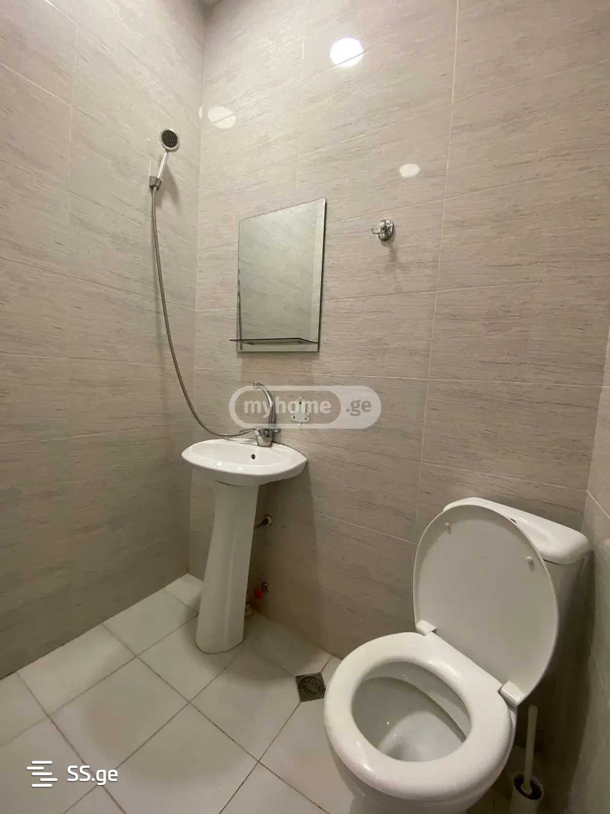 9 Room Hotel For Rent. Didube view 9