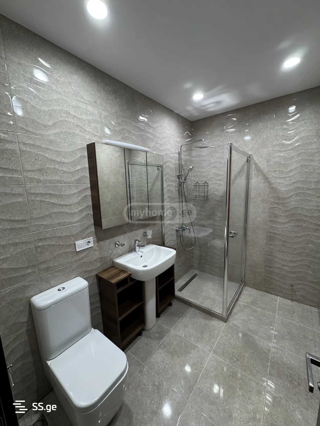 4 Room Flat For Rent. Vake, 1 of 12