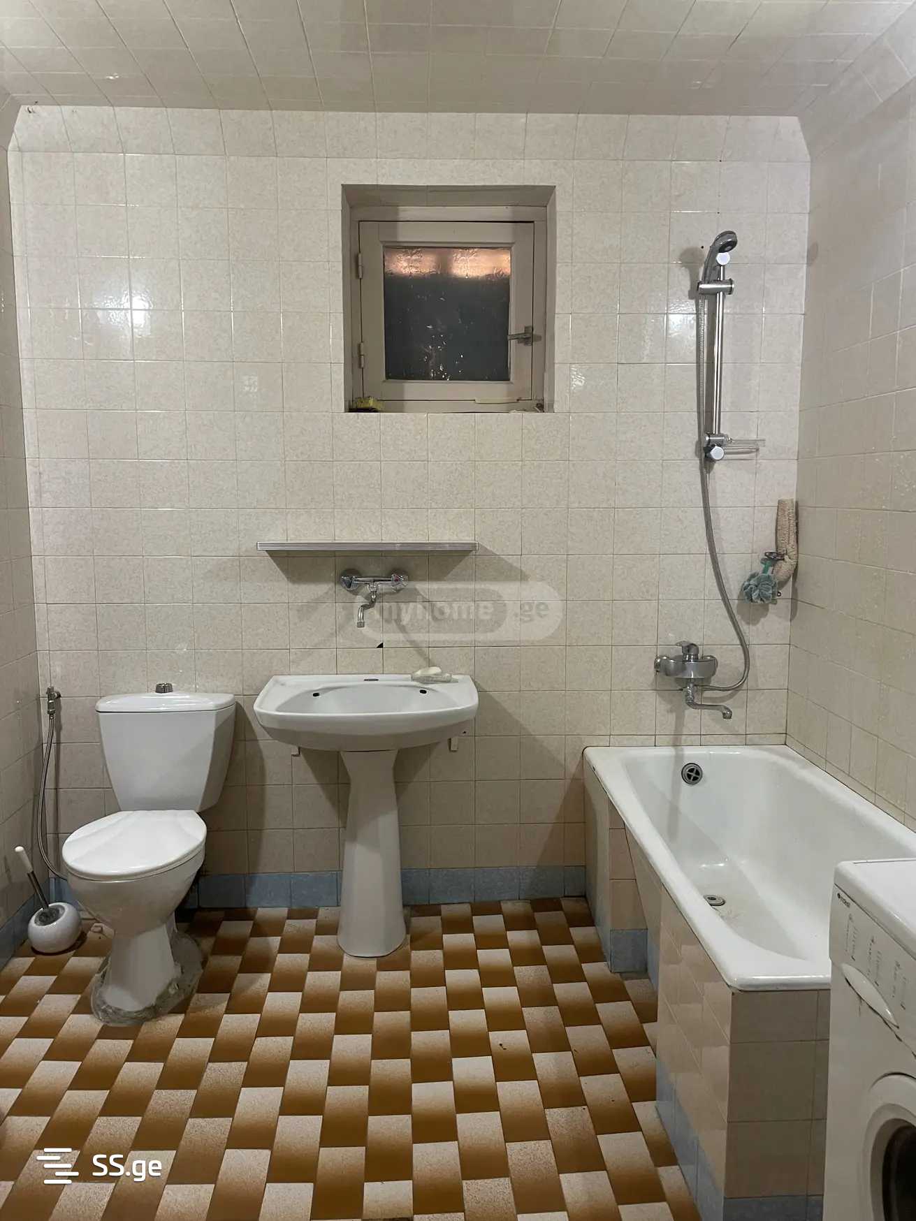 6 Room Private House For Rent. Mukhattskaro view 8