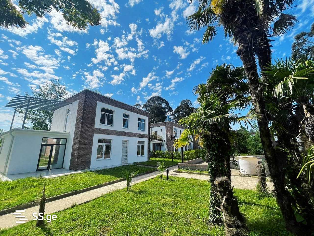 7 Room Summer Cottage For Sale view 3