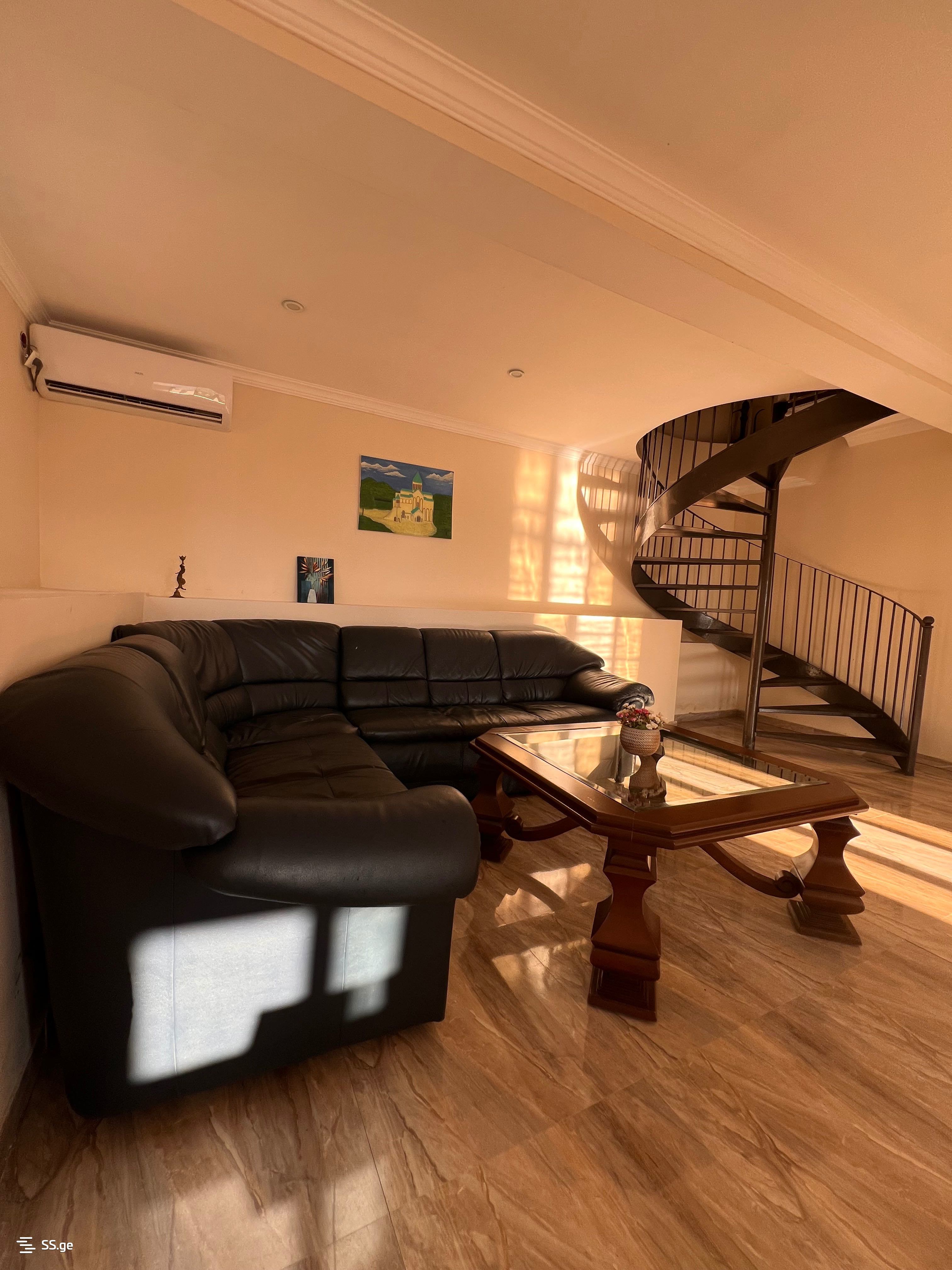 1 Room Flat Daily Rent. Kutaisi, 3 of 4