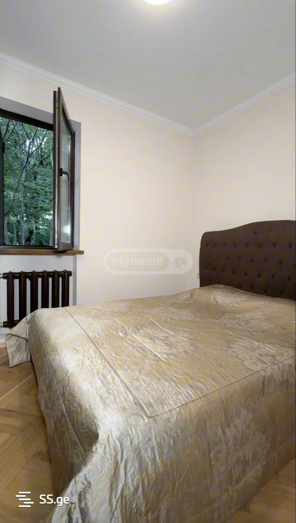 5 Room Private House For Rent. Mukhattskaro view 4