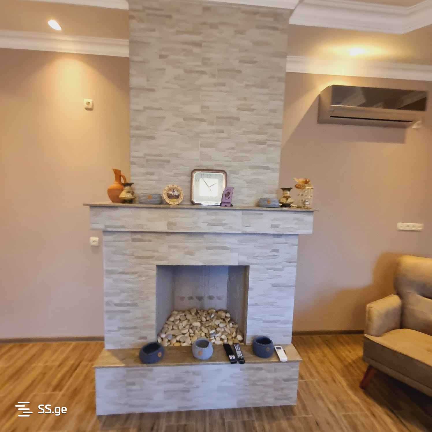 2 Room Private House For Rent. Poti view 4