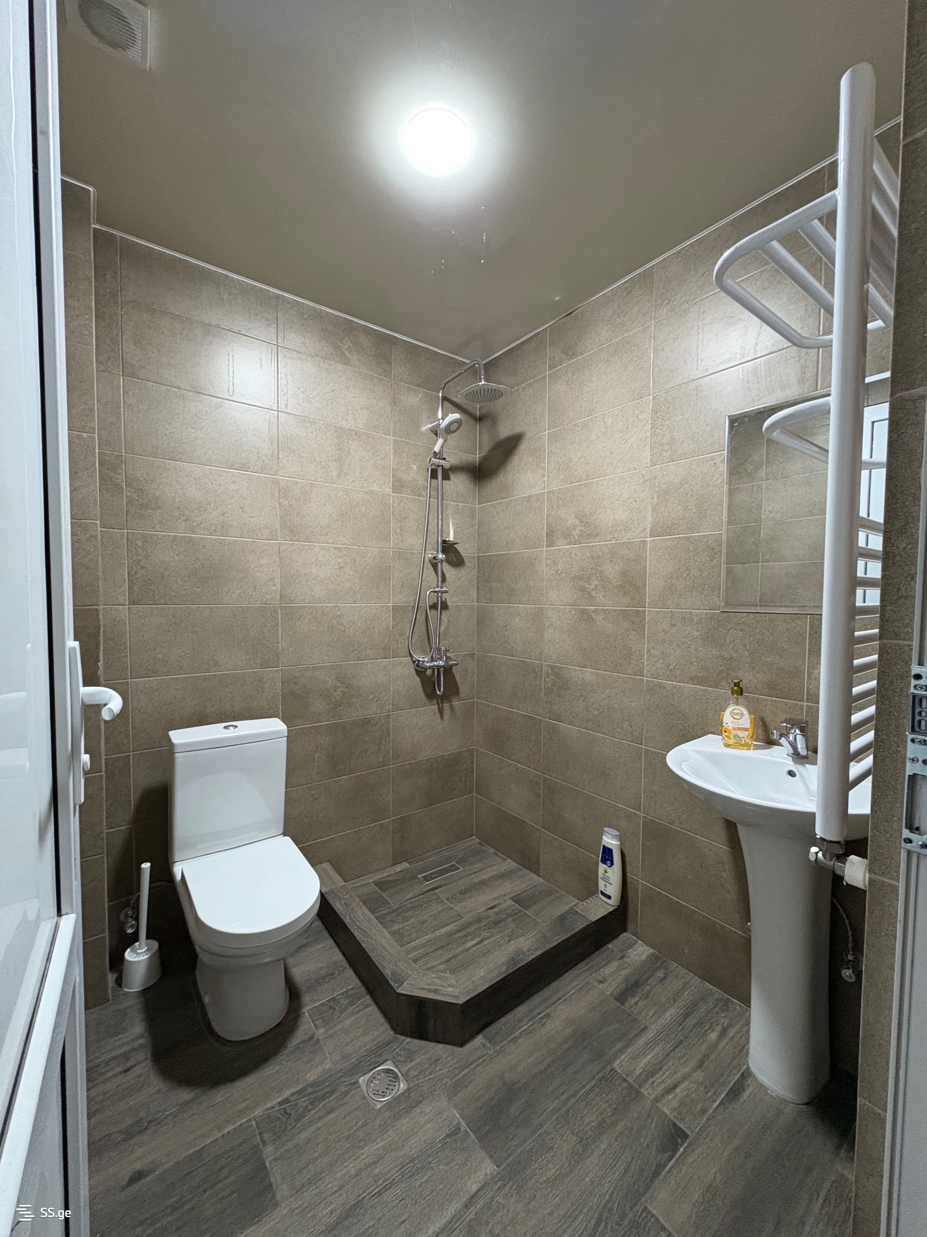 2 Room Flat Daily Rent. Kutaisi view 7